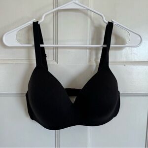 Wacoal How Perfect‎ black soft cup bra size 34D